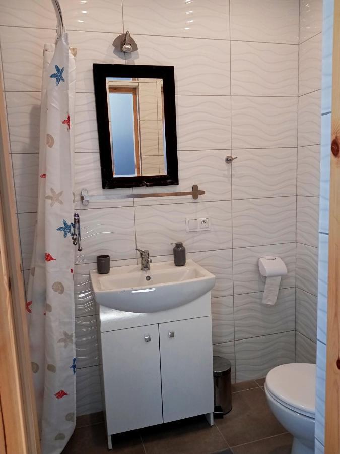 Sowinka Villa Lutowiska Buitenkant foto