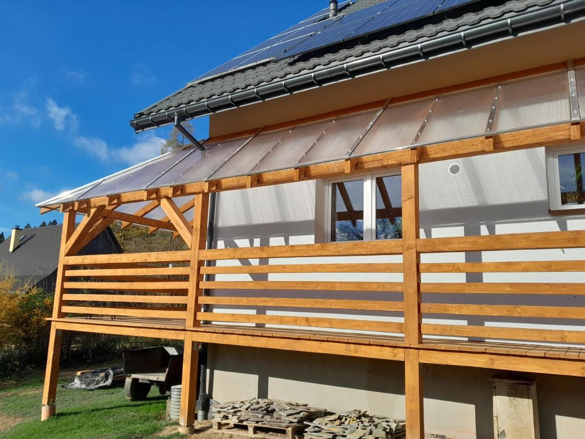 Sowinka Villa Lutowiska Buitenkant foto