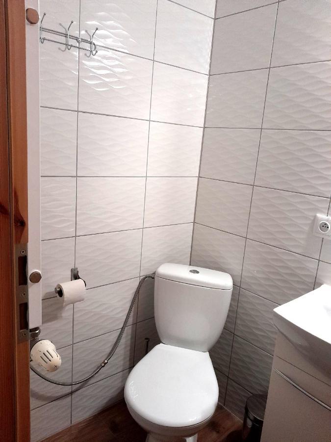 Sowinka Villa Lutowiska Buitenkant foto